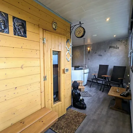 בית נופש Escapade Romantique: Avec Terrasse Panoramique, Poele A Bois Et Eclairage Multicolore - Fr-1-589-441