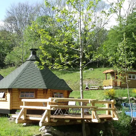 Escapade Romantique: Avec Terrasse Panoramique, Poele A Bois Et Eclairage Multicolore * Ferdrupt